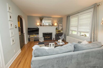 1503 Regent St, Schenectady, NY 12309 - photo 6