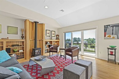 224 Cushing Rd, Newmarket, NH 03857 - photo 6