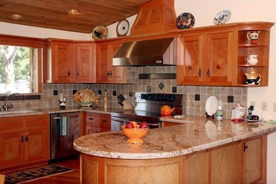 188 Carolann Way, Grants Pass, OR 97526 - photo 2