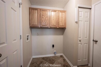 2757 Grand Fir Dr, Greenwood, IN 46143 - photo 3