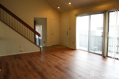 3 Westgate Dr, Edison, NJ 08820 - photo 3