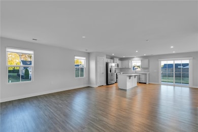 803 Shady Oak Ct, Boiling Springs, SC 29316 - photo 3