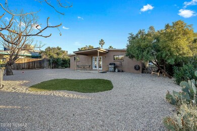 Spacious backyard