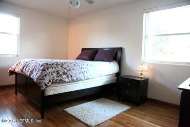 6304 Solandra Dr, Jacksonville, FL 32210 - photo 4