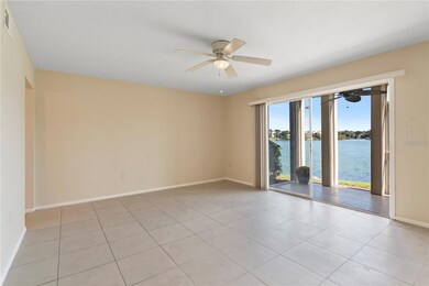 534 Orange Dr unit 11, Altamonte Springs, FL 32701 - photo 2