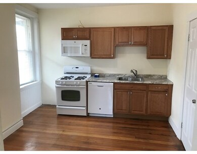 206 Harold St unit 3, Dorchester, MA 02121 - photo 2