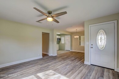 1366 Murray Dr, Jacksonville, FL 32205 - photo 4