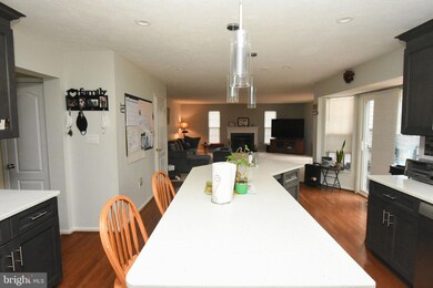 2313 S Hampton Dr, Bryans Road, MD 20616 - photo 4