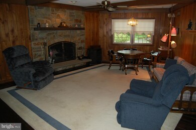 2209 Parallel Ln, Silver Spring, MD 20904 - photo 4