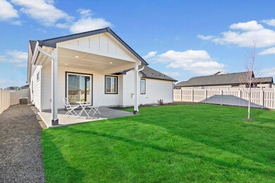 Edgewood - Exterior Backyard