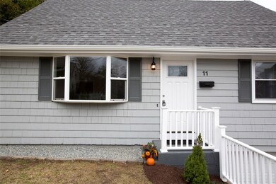 11 Thornton Ave, Smithfield, RI 02917 - photo 2