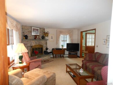 6358 Chestnut Hill Rd, Coopersburg, PA 18036 - photo 6