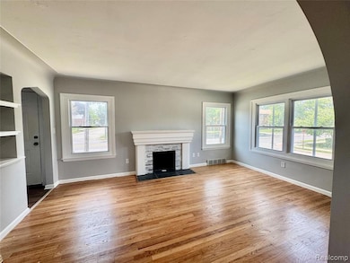 4738 Cadieux Rd, Detroit, MI 48224 - photo 6