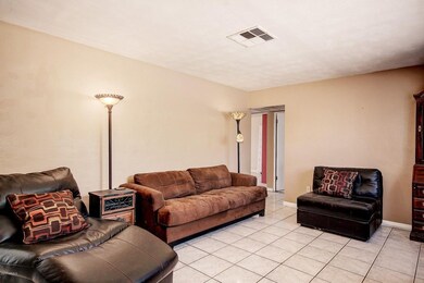 Living Rm