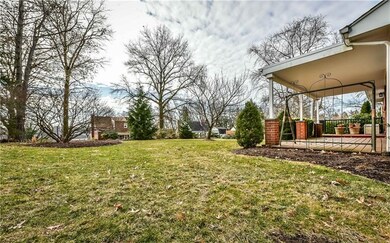 Beautiful yard, setting and covered Trex deck!