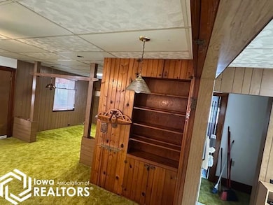 312 E South St, Blakesburg, IA 52536 - photo 7