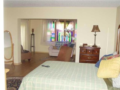 Other. Large, bright, tiled, air conditioned Flori