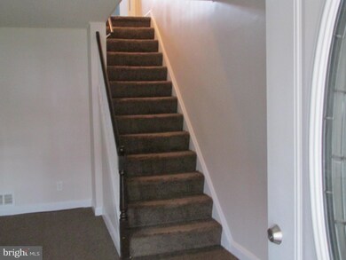 1022 Arncliffe Rd, Essex, MD 21221 - photo 3