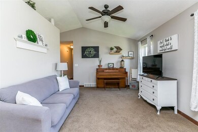 1804 Whispering Pines Ct SW, Cedar Rapids, IA 52404 - photo 3