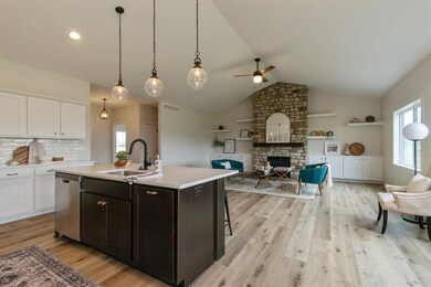 Island/Great Room