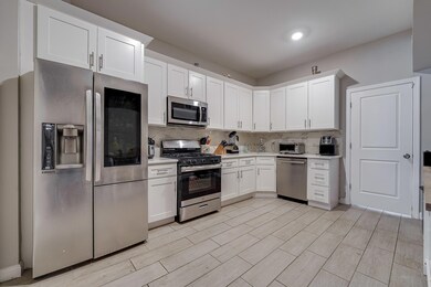 181 Fairview Ave, Jersey City, NJ 07304 - photo 6