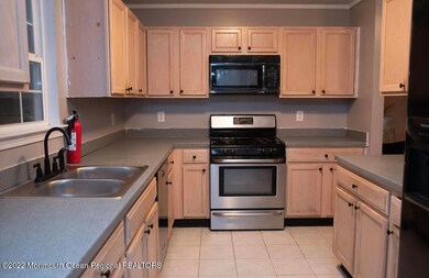 2 Buford Ct, Tinton Falls, NJ 07753 - photo 7