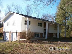 2 Bower Ln, Hendersonville, NC 28792 - photo 3