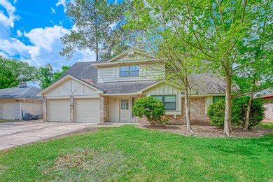 7003 Oak Bough Dr, Houston, TX 77088 - photo 5