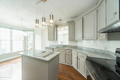 04_6226WESTGOLFRIDGEDRIVE_2006_HiRes