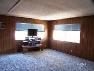 Living room! Bright light here!