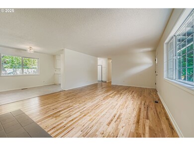 8755 SW Pinebrook St, Portland, OR 97224 - photo 6