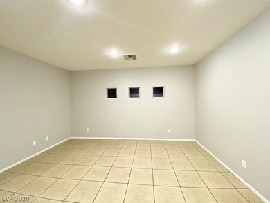 6031 Alameda Padre Ave, Las Vegas, NV 89139 - photo 5