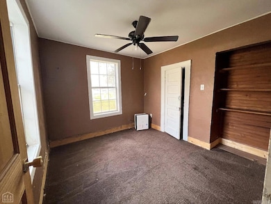 516 N Scurlock Ave, Piggott, AR 72454 - photo 2