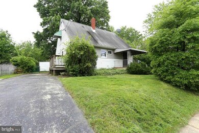 959 Kinwat Ave, Essex, MD 21221 - photo 3