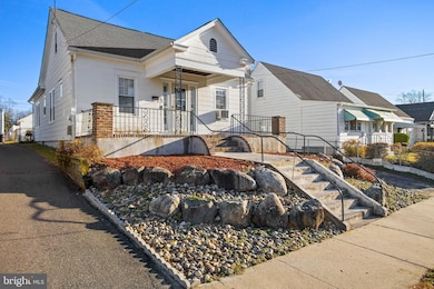 140 Maddock Ave, Trenton, NJ 08610 - photo 2