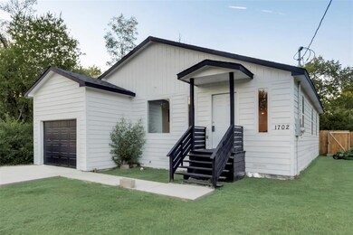 1702 W 12th Ave, Corsicana, TX 75110 - photo 5