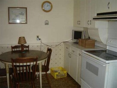 13 Mary Ann Dr, Worcester, MA 01606 - photo 3