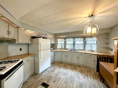 15 Blue Jay Ct, Keene, NH 03431 - photo 6