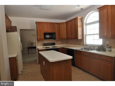 20 Indian Ln, Burlington, NJ 08016 - photo 5