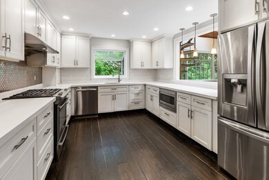 49 Webster Rd, Weston, MA 02493 - photo 3