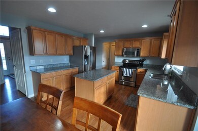 11986 Cabri Ln, Fishers, IN 46037 - photo 4