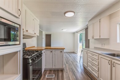 325 S Mountain View Dr, Kalispell, MT 59901 - photo 7