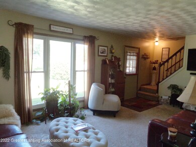 cedar livingroom 2