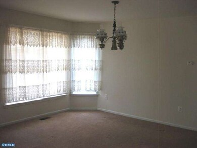 27 Grandview Dr, Warminster, PA 18974 - photo 5