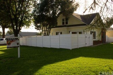 388 E 13th St, Upland, CA 91786 - photo 2