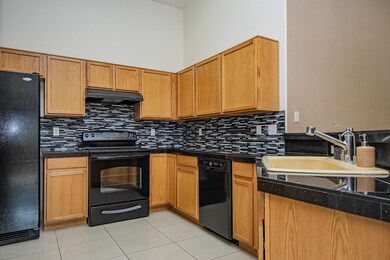 3415 Thunder Chorus Kitchen