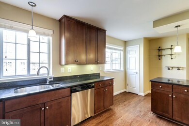 4121 S Four Mile Run Dr unit 401, Arlington, VA 22204 - photo 7