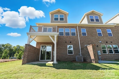 12123 Lavinia Ln, Charlotte, NC 28277 - photo 2