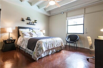 2408 Leon St unit 208, Austin, TX 78705 - photo 7