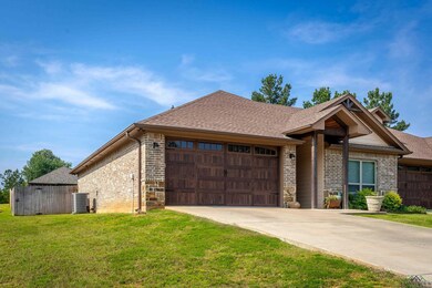 1614 Remington Ct, Kilgore, TX 75662 - photo 2